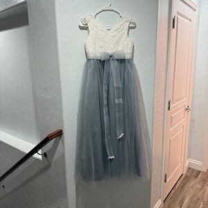 JJs House White and Gray Kids Formal Dress never worn